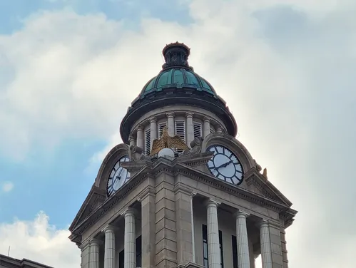 Winneshiek County Courthouse