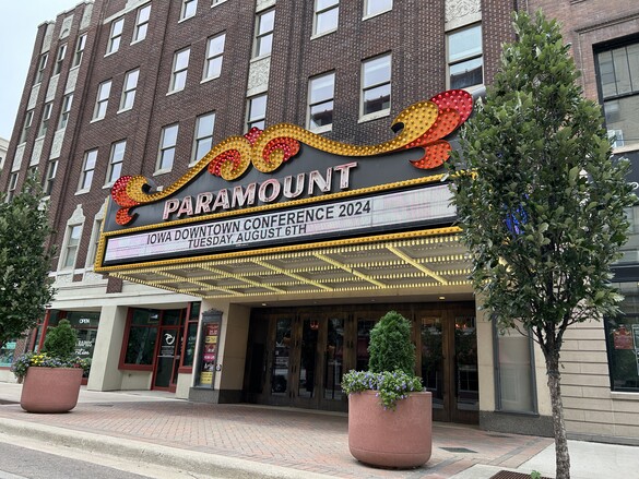 Welcome sign at the Iowa Downtown Conference